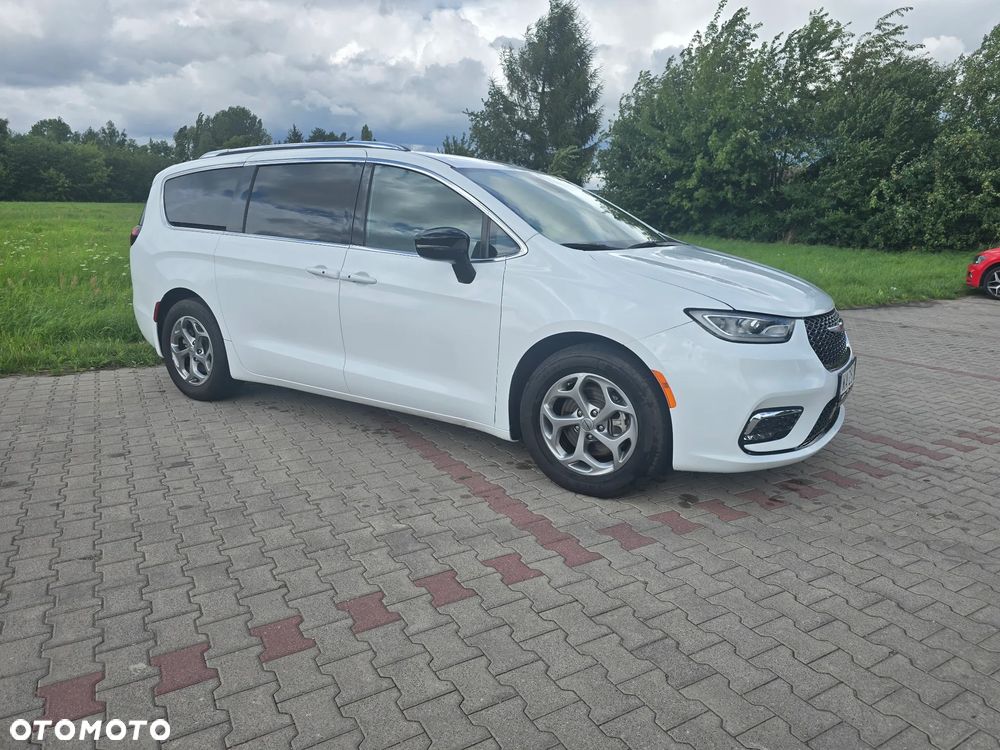 Chrysler Pacifica - 14