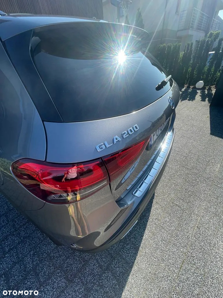 Mercedes-Benz GLA 200 Business Edition - 7