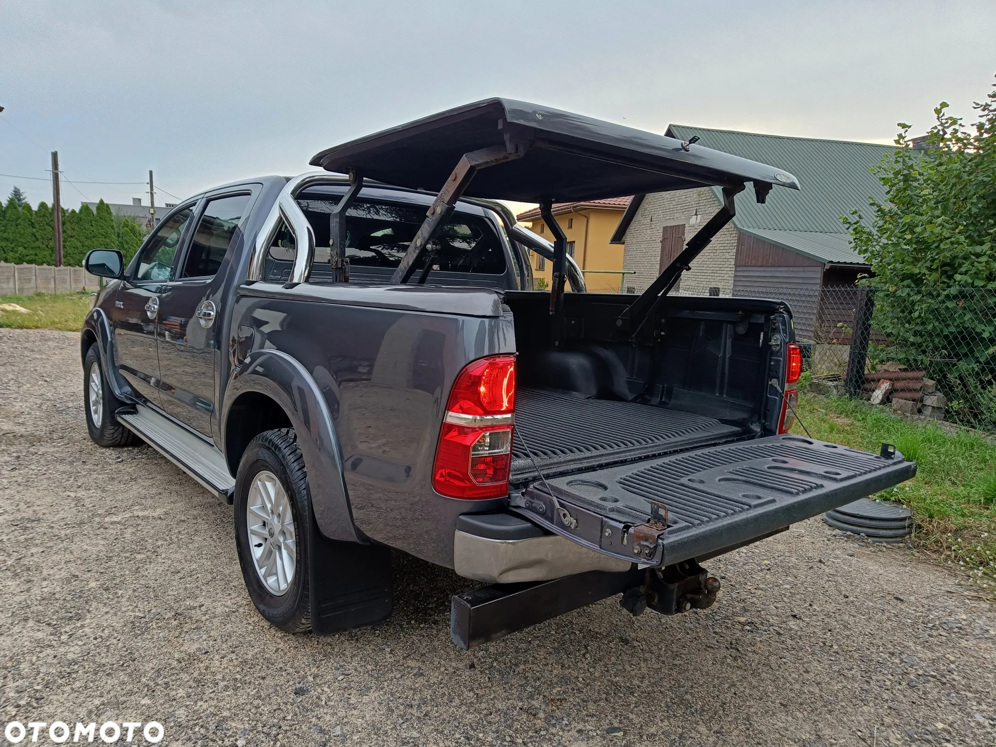 Toyota Hilux 3.0 D-4D SR5 - 20
