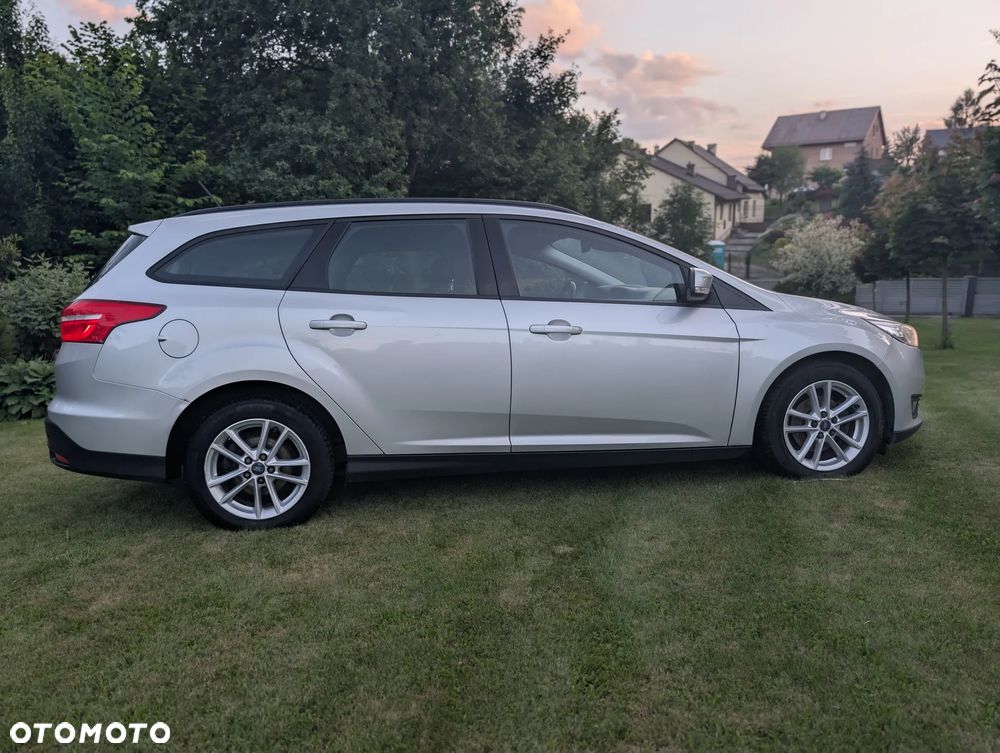 Ford Focus 1.5 TDCi Trend - 5
