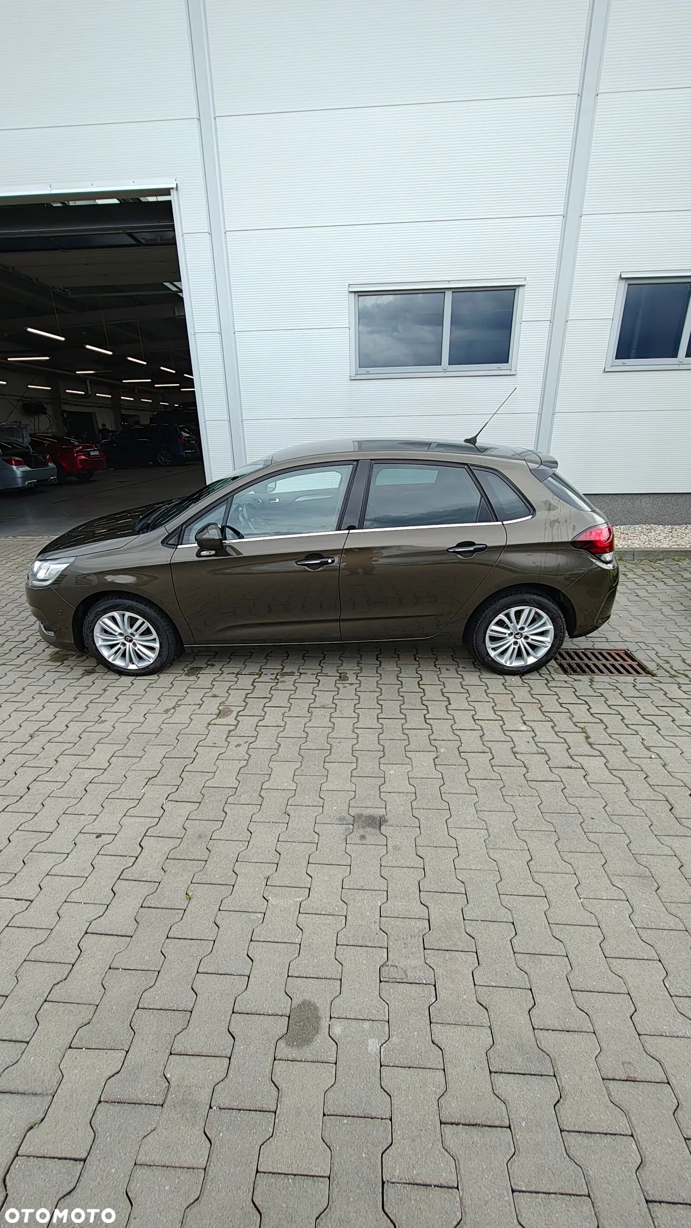 Citroën C4 1.2 PureTech Shine S&S - 1