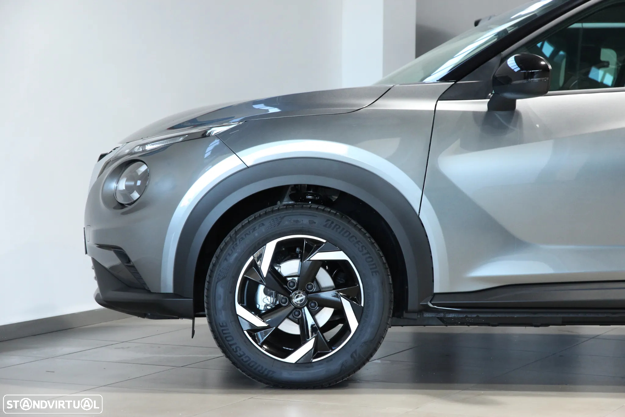 Nissan Juke 1.0 DIG-T N-Connecta NAV.+TwoTone NC DCT - 5