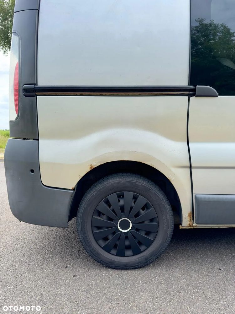 Opel Vivaro - 15