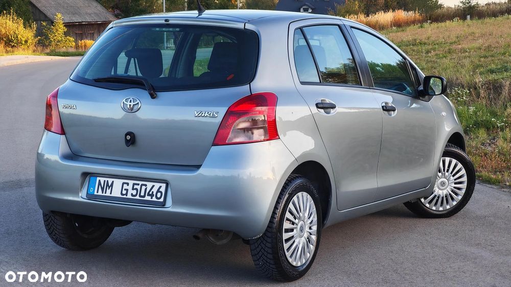 Toyota Yaris 1.0 VVT-i Sol - 6