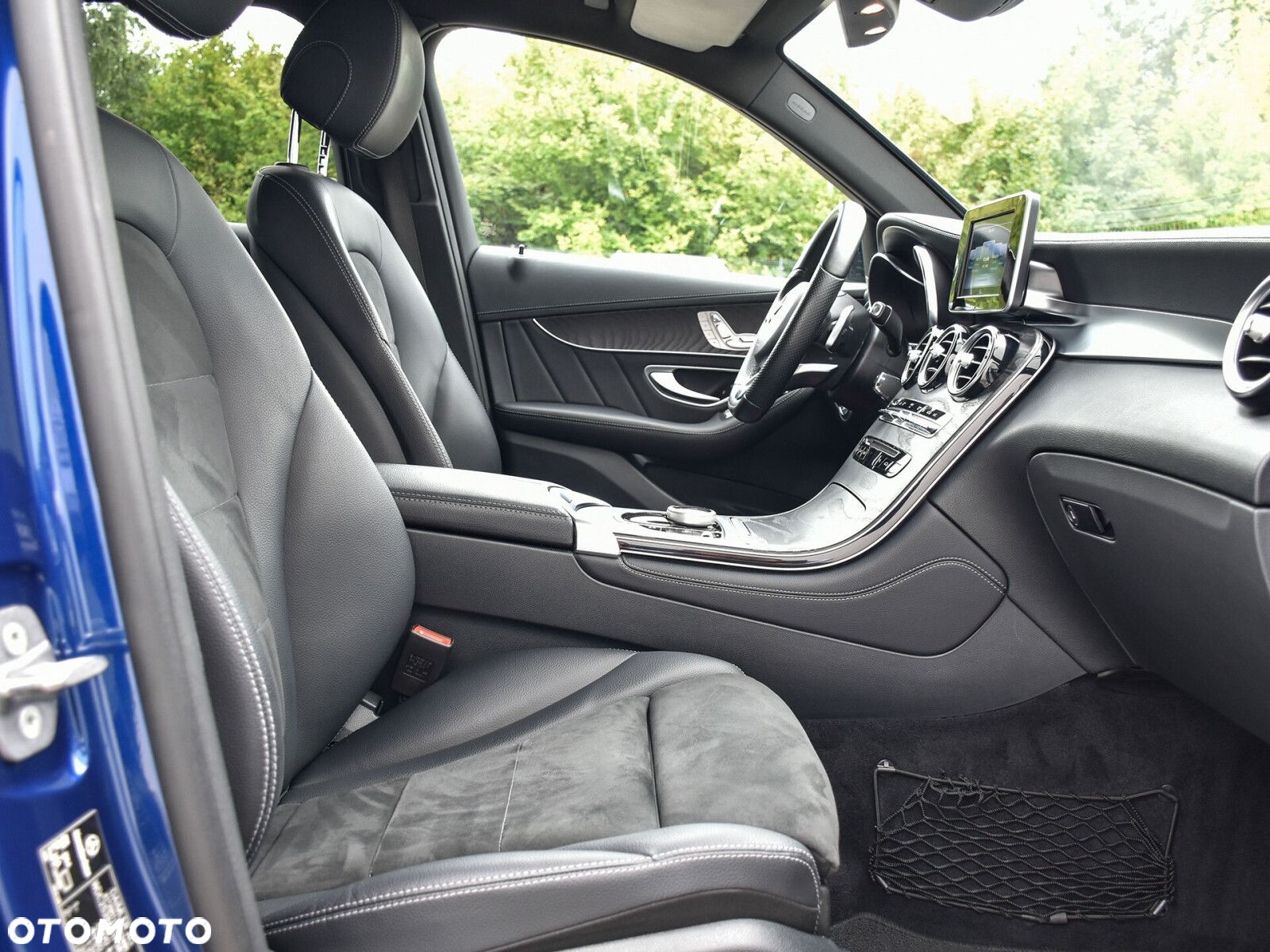 Mercedes-Benz GLC - 4