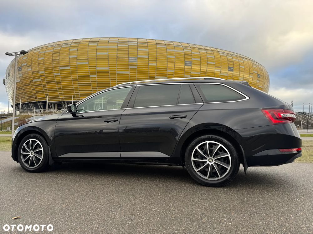 Skoda Superb 2.0 TDI Style DSG7 - 4