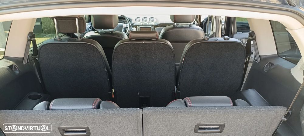 Ford S-Max 2.2 TDCi Titanium 7L - 5