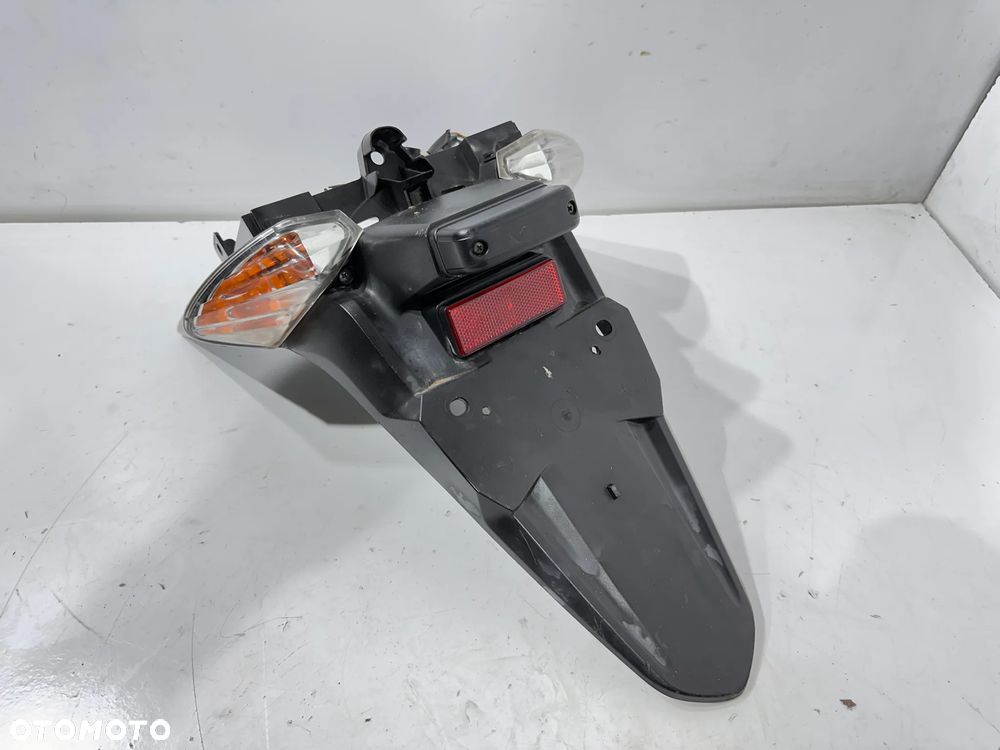 Błotnik tył kpl. Honda PCX 125 10-13r.