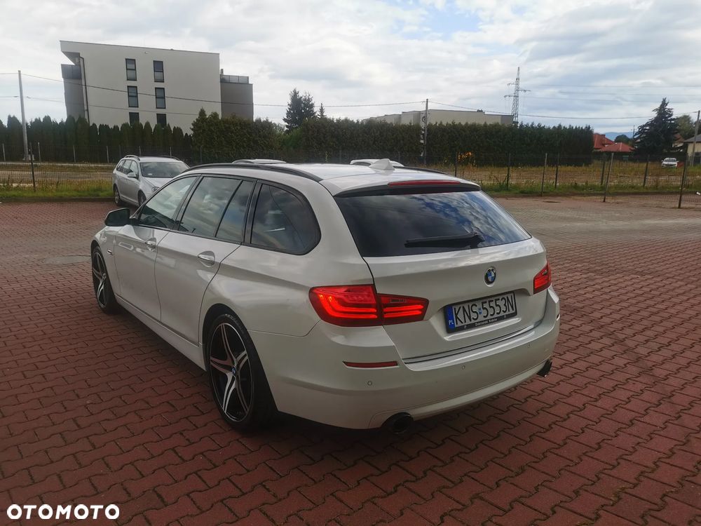 BMW Seria 5 2016 photo 4