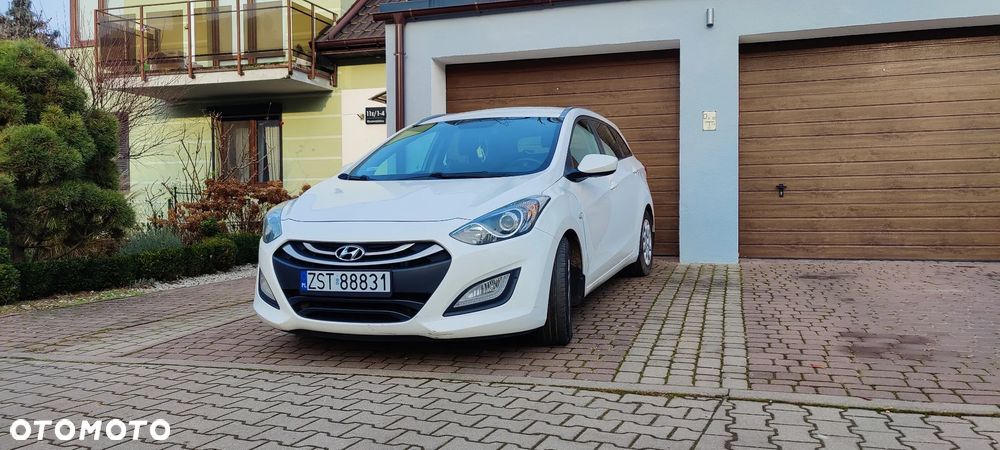 Hyundai i30 1.6 CRDi Classic + - 13