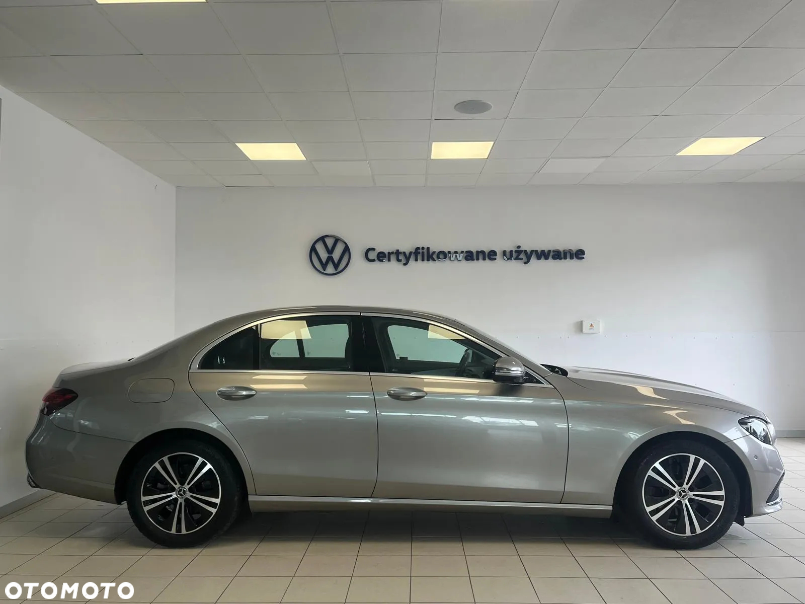Mercedes-Benz Klasa E 220 d Avantgarde - 8