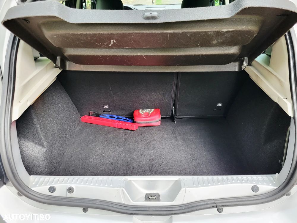 Dacia Sandero Stepway dCi 90 Prestige - 14