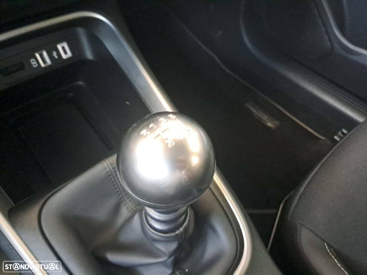 Jeep Avenger 1.2 GSE T3 Altitude - 23