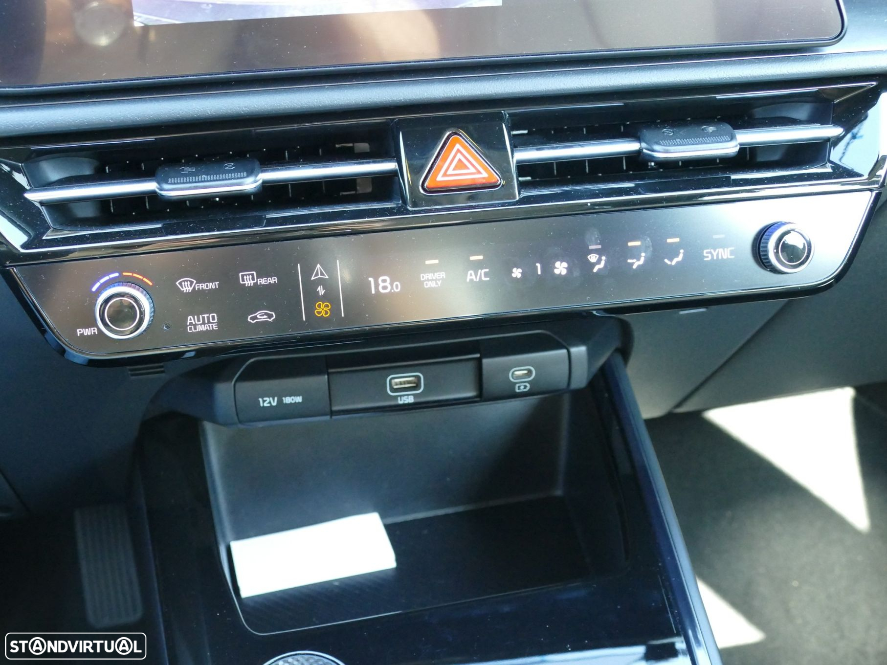 Kia Niro EV e-Niro 64kWh Tech X - 14