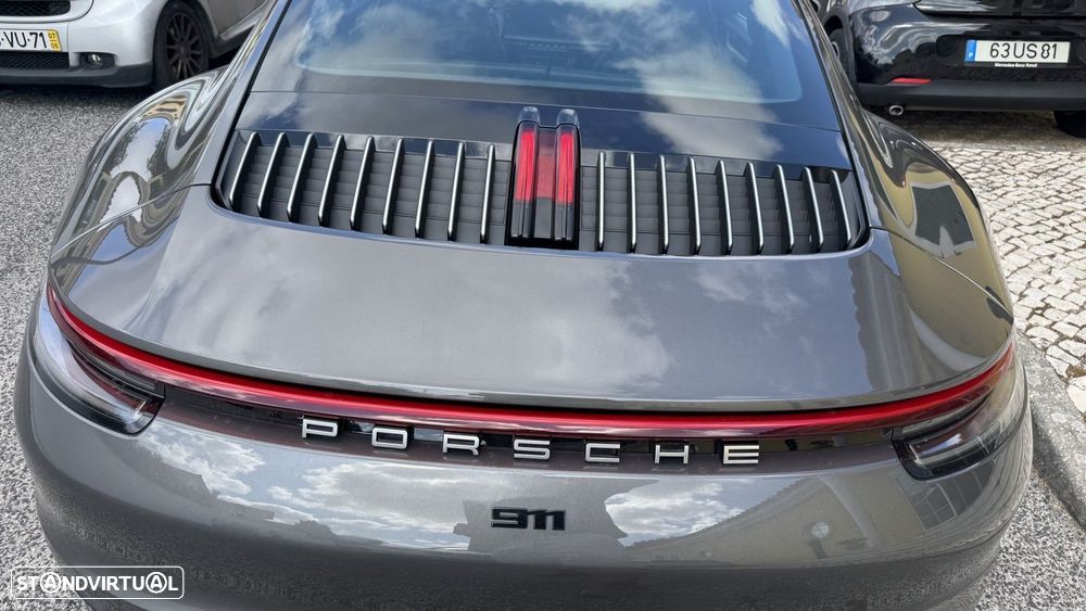 Porsche 911 (992) Carrera PDK - 29