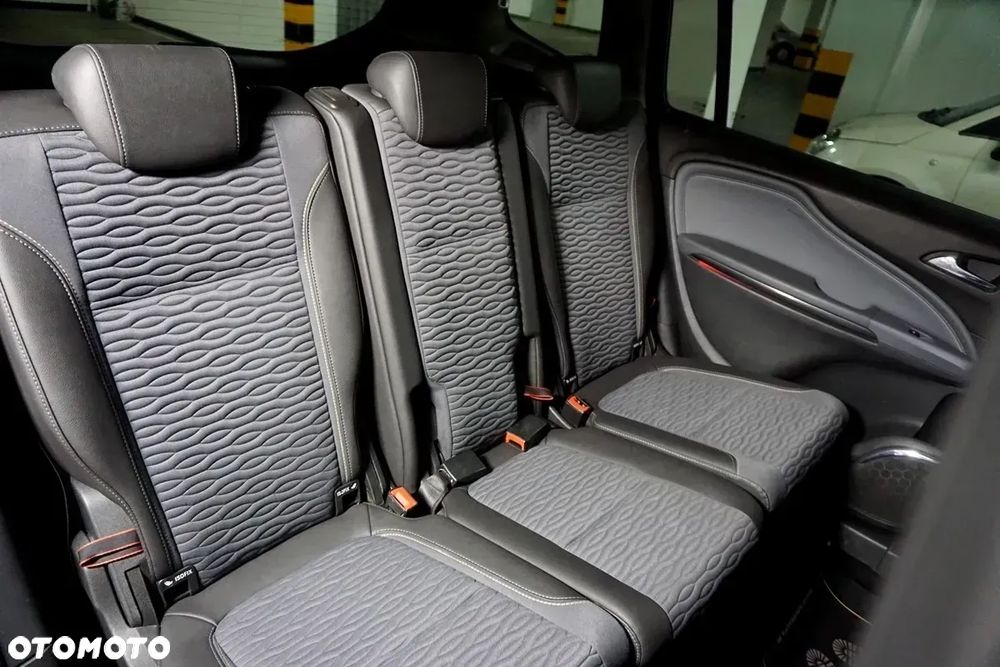 Opel Zafira - 37