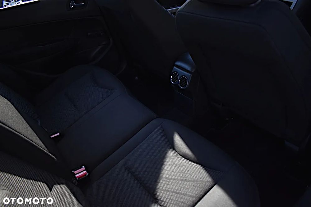 Peugeot 308 95 VTi Filou - 23