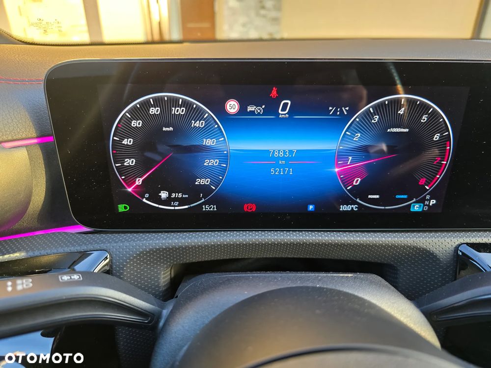 Mercedes-Benz CLA - 18