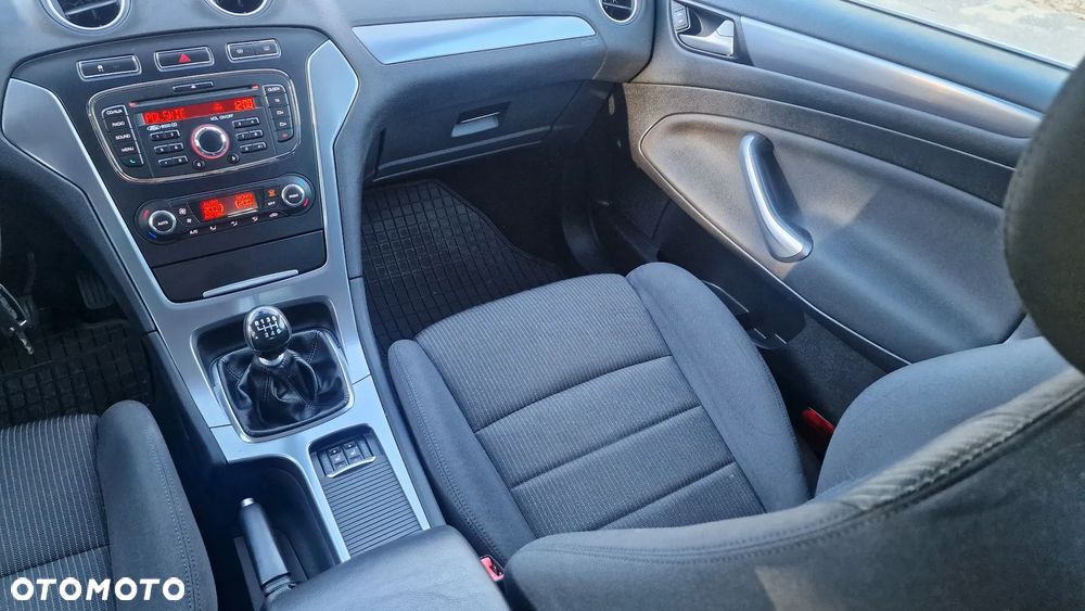 Ford Mondeo 2.0 TDCi Titanium X - 21