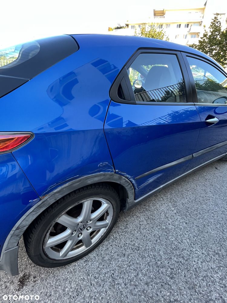 Honda Civic 1.8 Comfort - 13