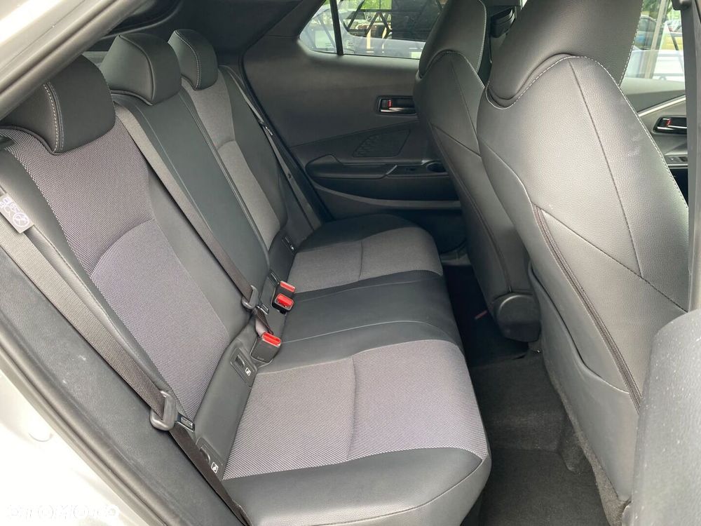 Toyota C-HR 2.0 Hybrid Dynamic Force Executive AWD - 23