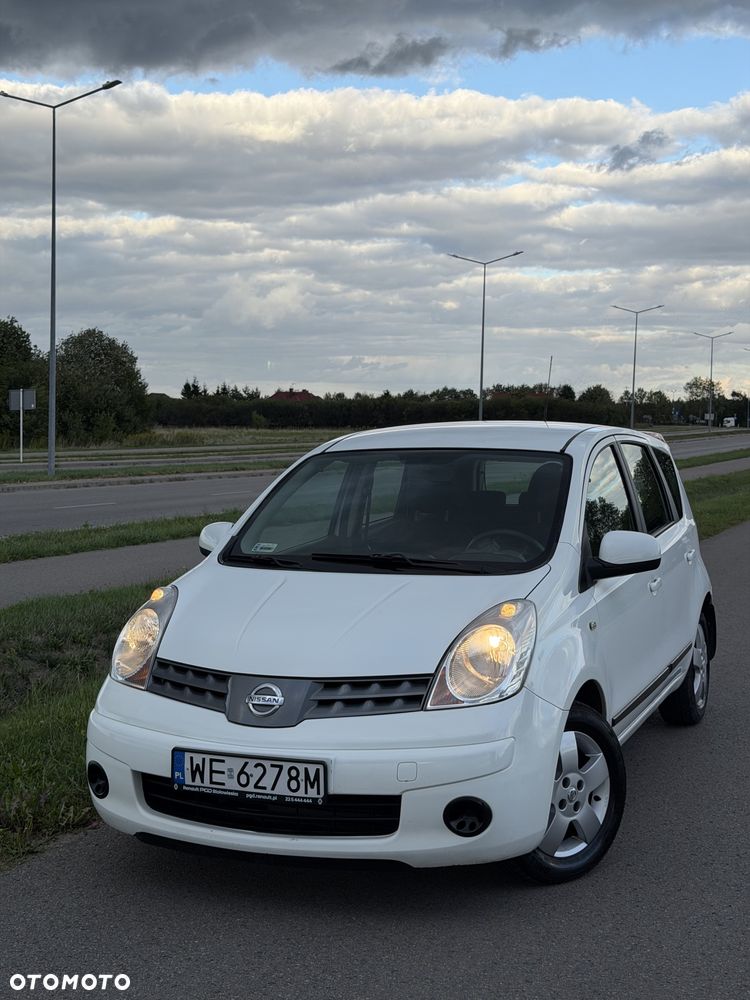 Nissan Note - 1