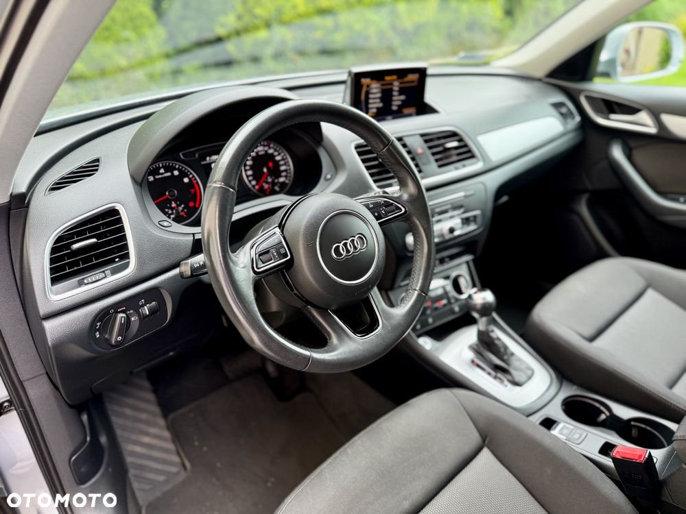 Audi Q3 1.4 TFSI S tronic - 19