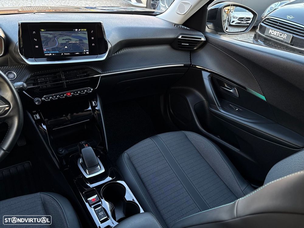 Peugeot e-2008 50 kWh Allure Pack - 11