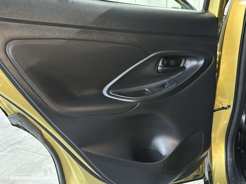 Toyota Yaris Cross 1.5 HDF Square Collection - 20