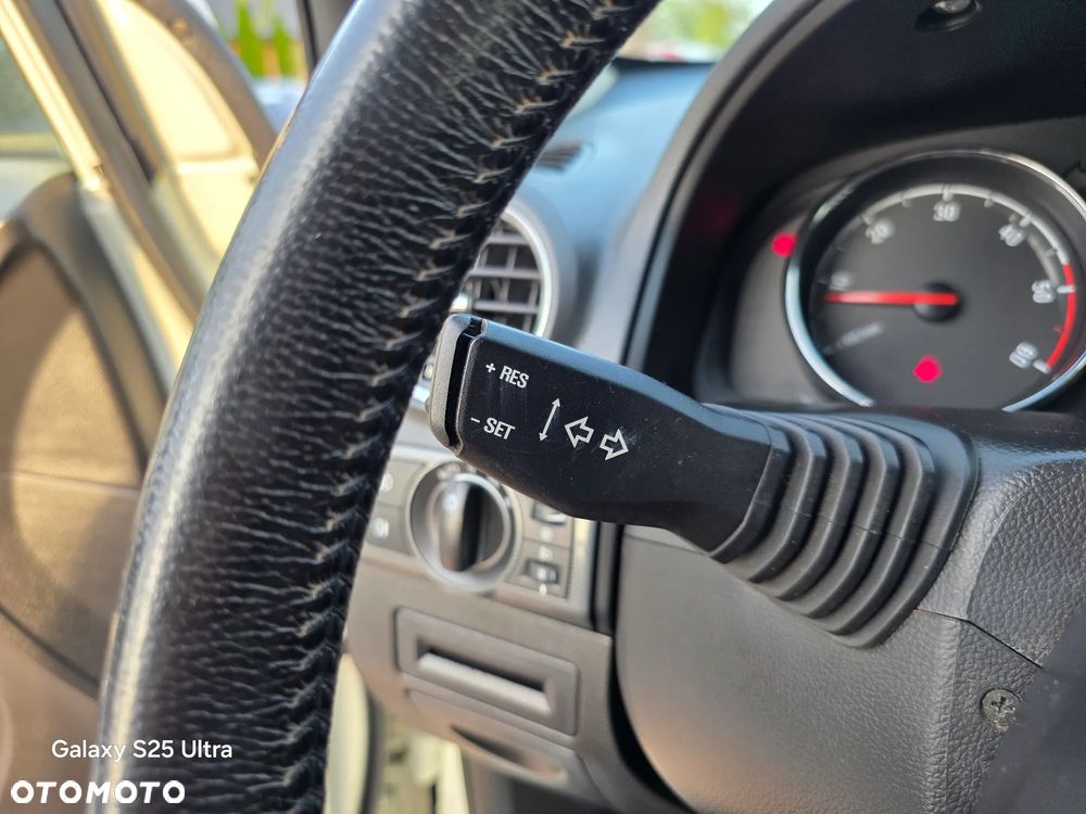 Opel Antara 2.2 CDTI 2x4 - 27