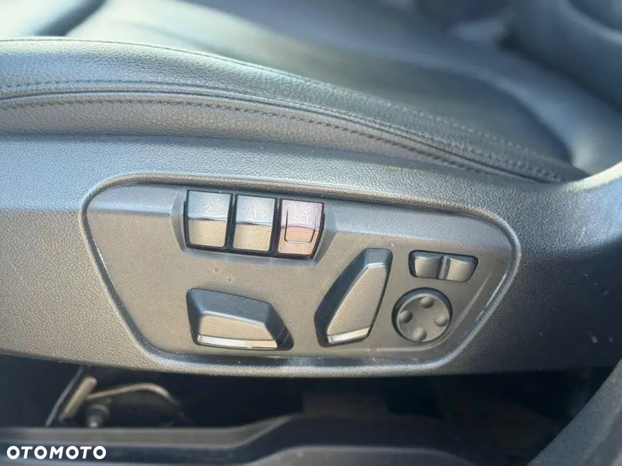 BMW X1 - 19