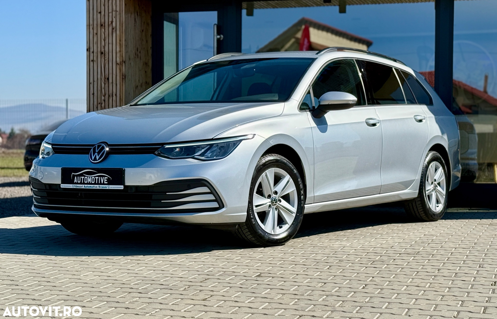 Volkswagen Golf Variant 2.0 TDI 116CP Life - 12
