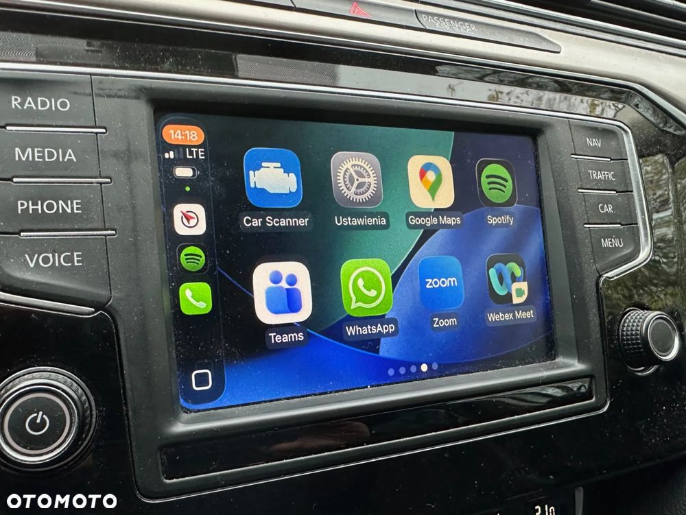 Volkswagen Passat - 22