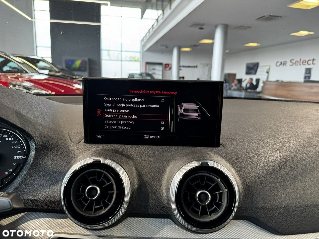 Audi Q2 - 30
