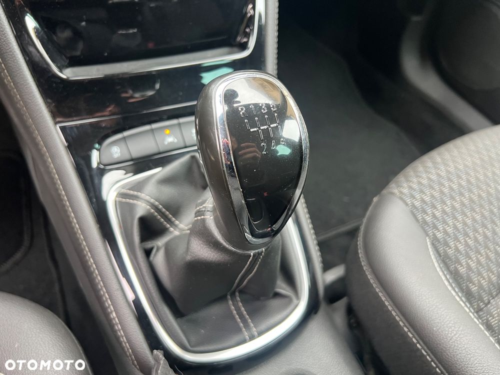 Opel Astra 1.4 Turbo Start/Stop Business - 23