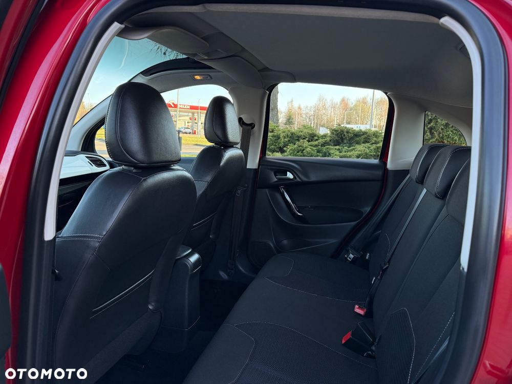 Citroën C3 Pure Tech (VTi) 82 Exclusive - 5