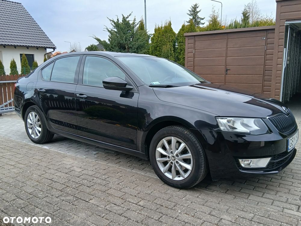 Skoda Octavia 1.4 TSI Ambition DSG - 2