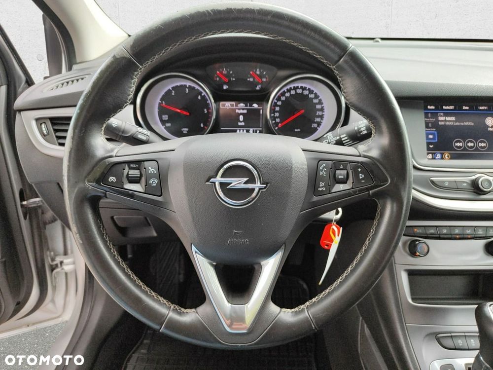 Opel Astra - 19