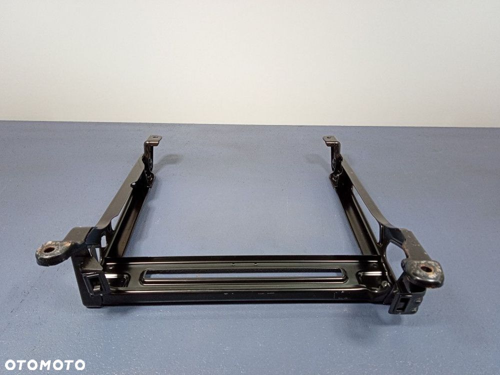 AUDI Q7 I 4L STELAŻ FOTELA LEWY PRZÓD 7L0881677G - 5
