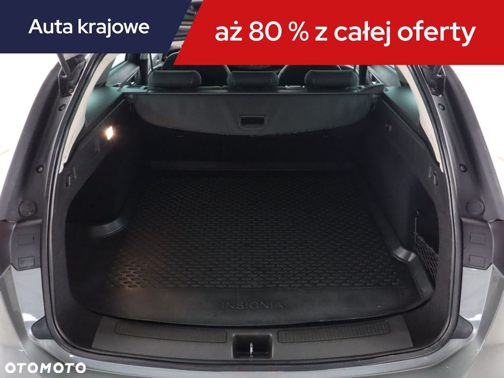 Opel Insignia - 16