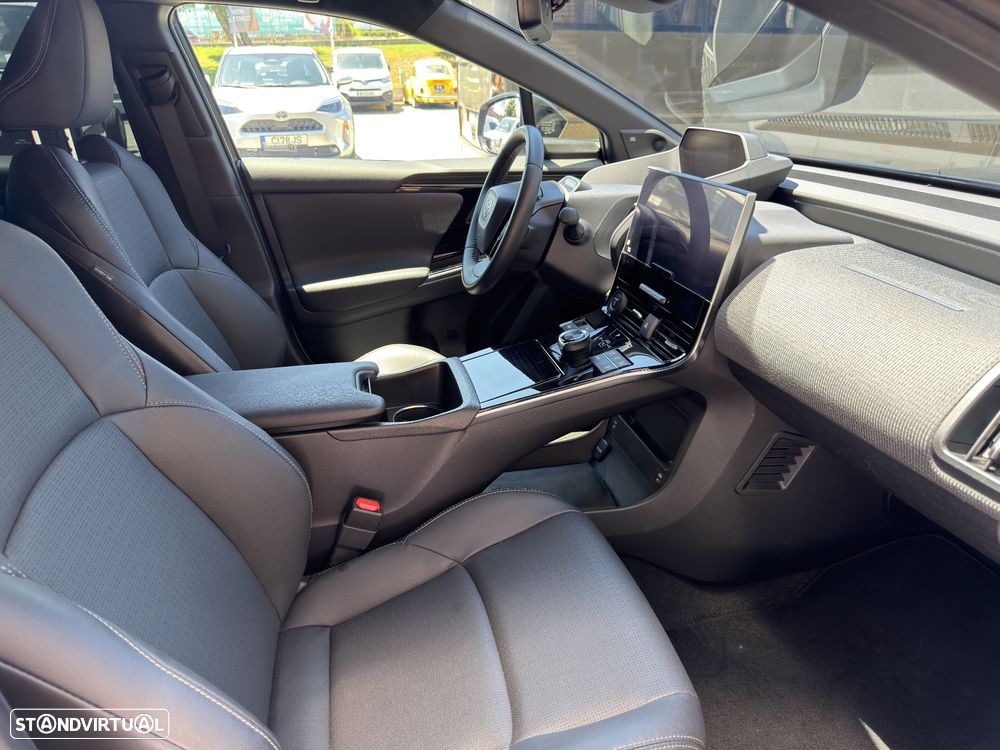 Toyota bZ4X 71,4 kWh Lounge - 5