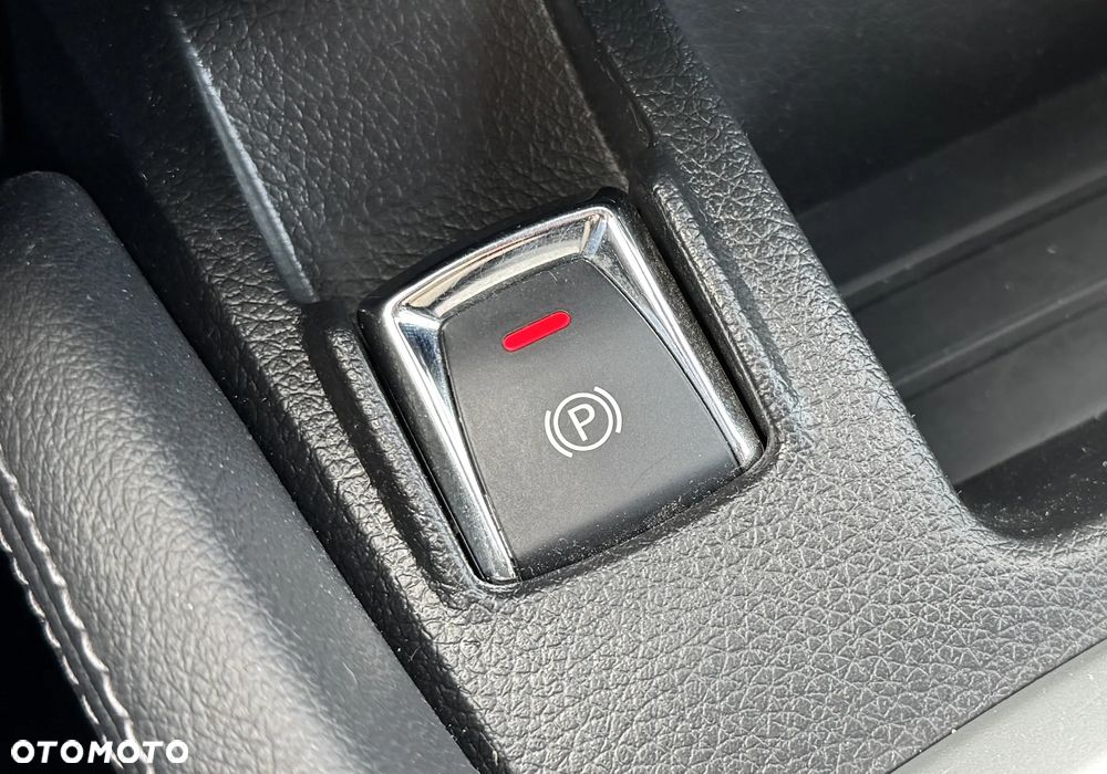 Nissan Qashqai 1.2 DIG-T Tekna EU6 - 37