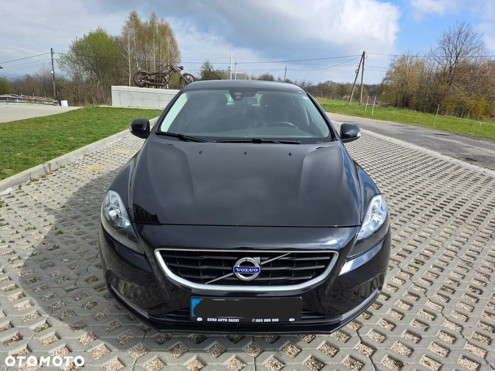 Volvo V40 D2 Momentum - 26