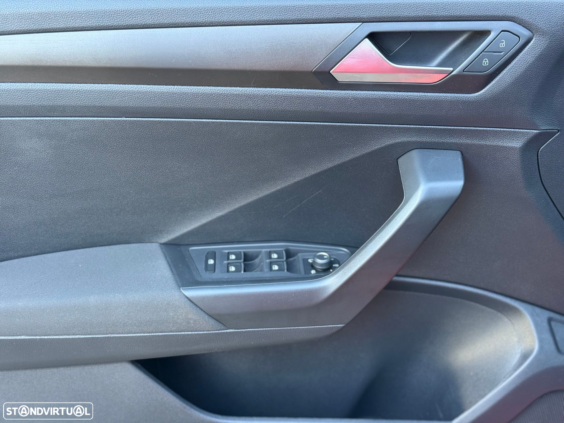 VW T-Roc 1.5 TSI Style DSG - 25