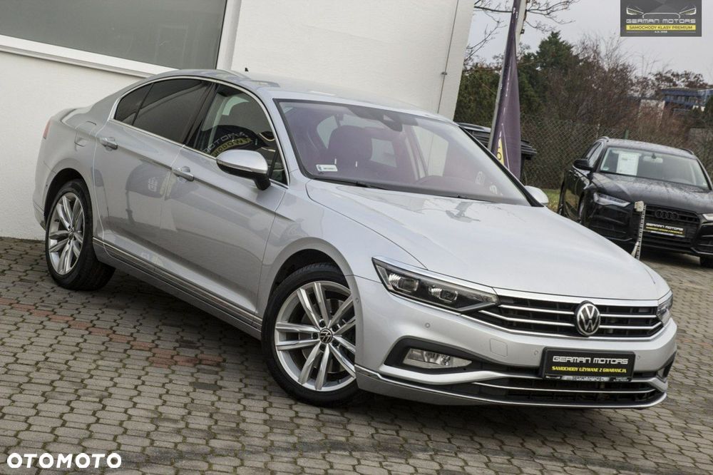 Volkswagen Passat - 2