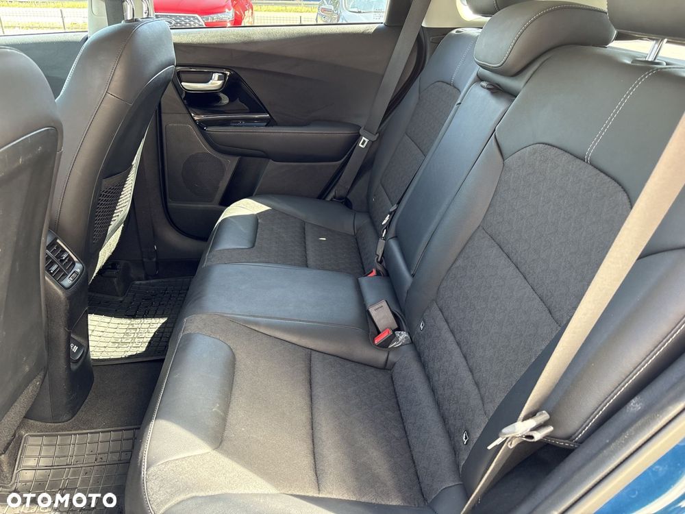 Kia Niro - 16