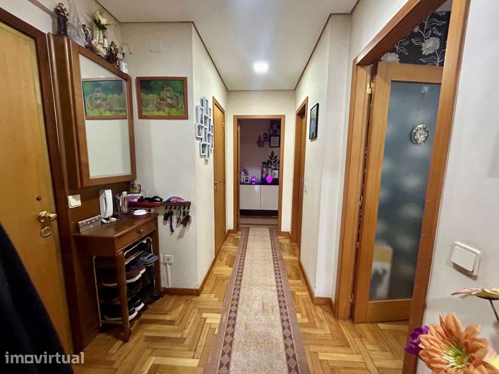 T3 no Centro da cidade com elevador e garagem fechada - Grande imagem: 4/32
