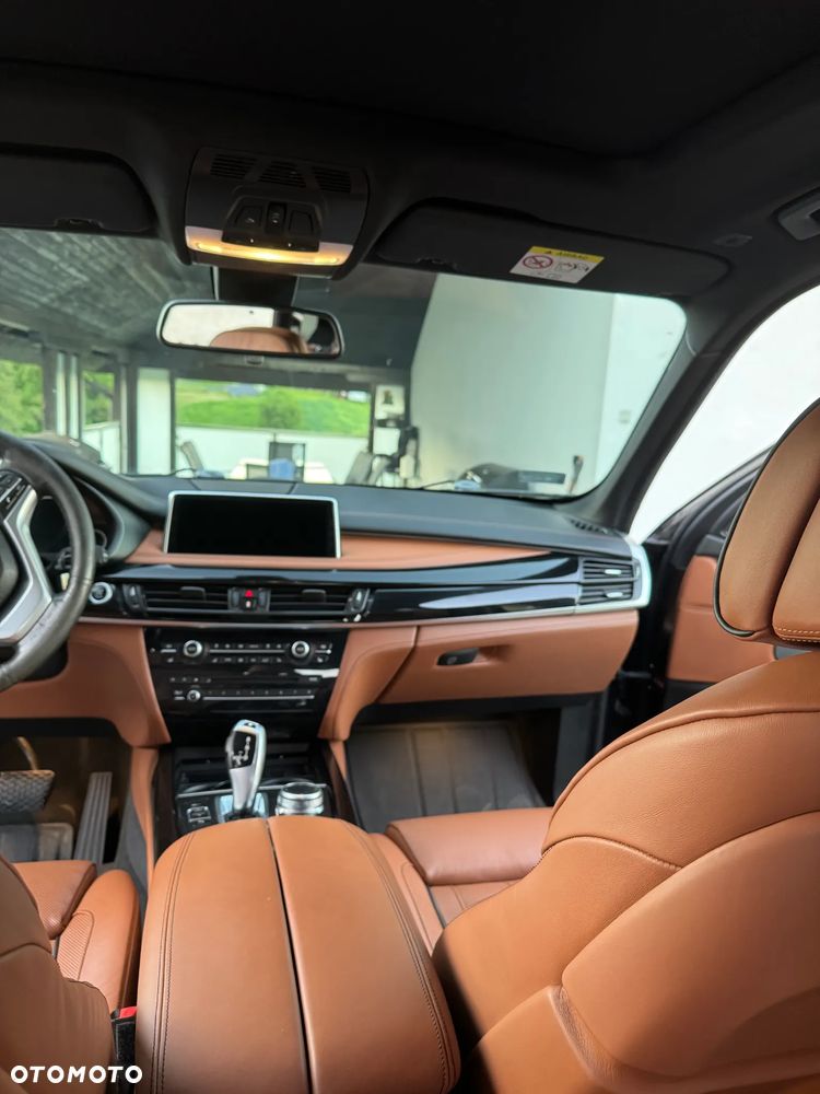 BMW X5 xDrive25d - 9