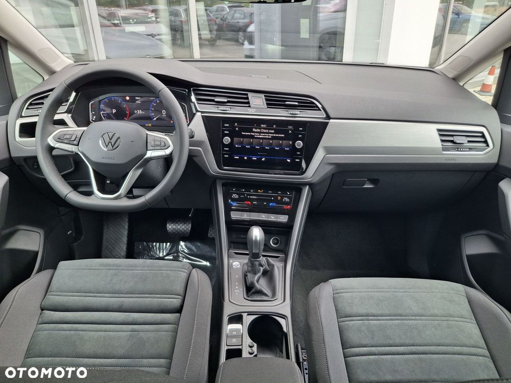 Volkswagen Touran 1.5 TSI EVO Comfortline Plus DSG - 11