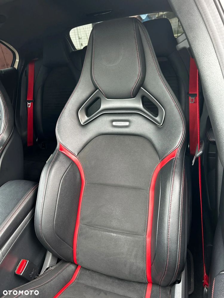 Mercedes-Benz Klasa A AMG 45 4-Matic - 28